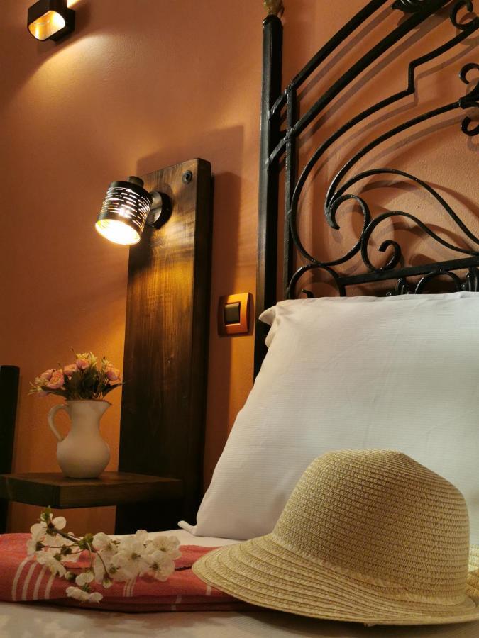 Terracotta Boutique Beach Studios Mythimna Exterior foto